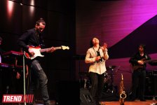 Батырхан Шукенов с аншлагом выступил в Международном центре мугама: "Баку - особенно родной для меня город" (ФОТО)