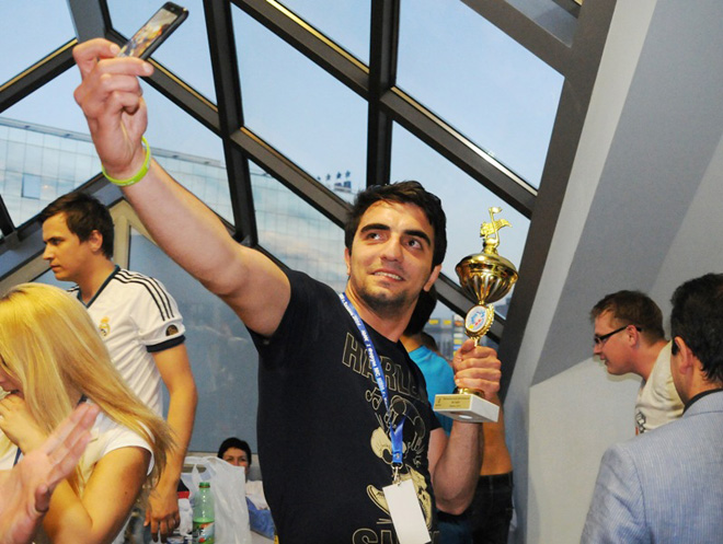 "Сборная Баку" произвела фурор в Казани, получив путевку на "Голосящий КиВиН" в Юрмалу (ФОТО)