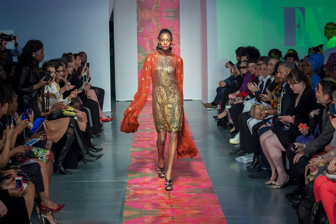 Фахрия Халафова представила в Париже этнический стиль Азербайджана и Африки (ФОТО)