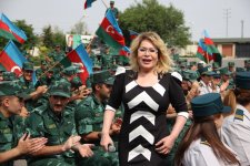 Ниса Гасымова выступила с праздничным концертом перед военнослужащими (ФОТО)