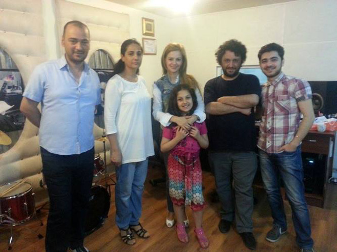 Севиндж Тофиггызы рассказала о новом фильме "Сирота": "Девочка трагически теряет мать" (ВИДЕО-ФОТО)