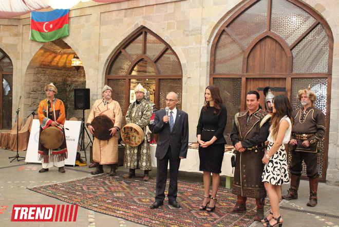 Потомки Атиллы представили боевое искусство в Баку: "Единство тюркского мира" (ФОТО)