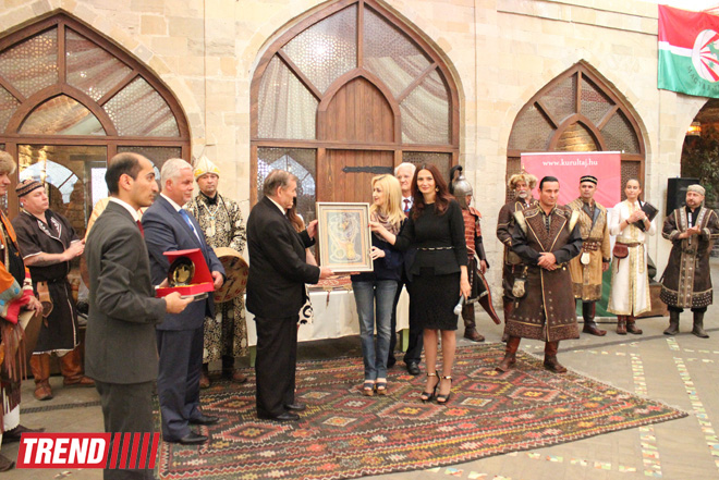 Потомки Атиллы представили боевое искусство в Баку: "Единство тюркского мира" (ФОТО)