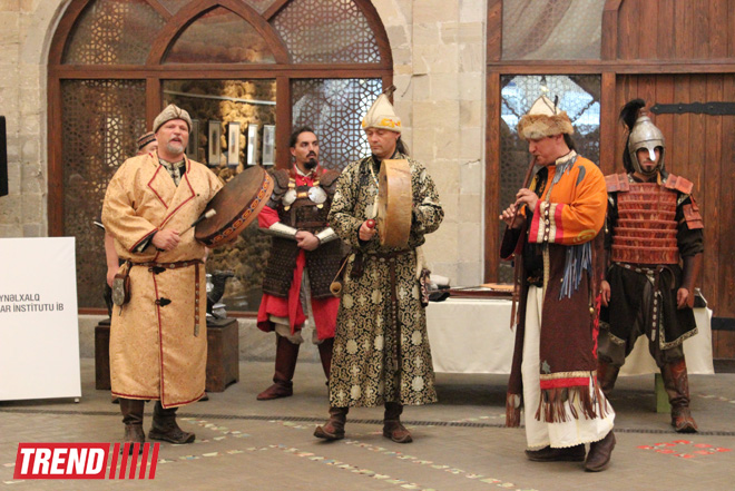 Потомки Атиллы представили боевое искусство в Баку: "Единство тюркского мира" (ФОТО)