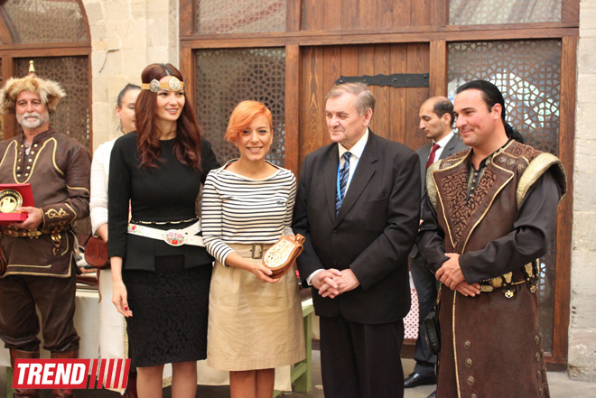 Потомки Атиллы представили боевое искусство в Баку: "Единство тюркского мира" (ФОТО)