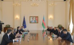 Состоялась встреча Президента Азербайджана и председателя Еврокомиссии в расширенном составе (ФОТО)