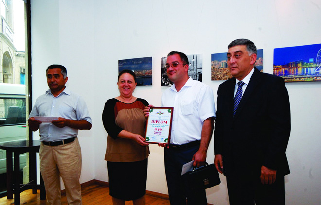 Подведены итоги фотоконкурса "Баку: необычное фото"