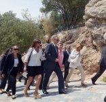 Президент Азербайджана и его супруга посетили Афинский акрополь (ФОТО)