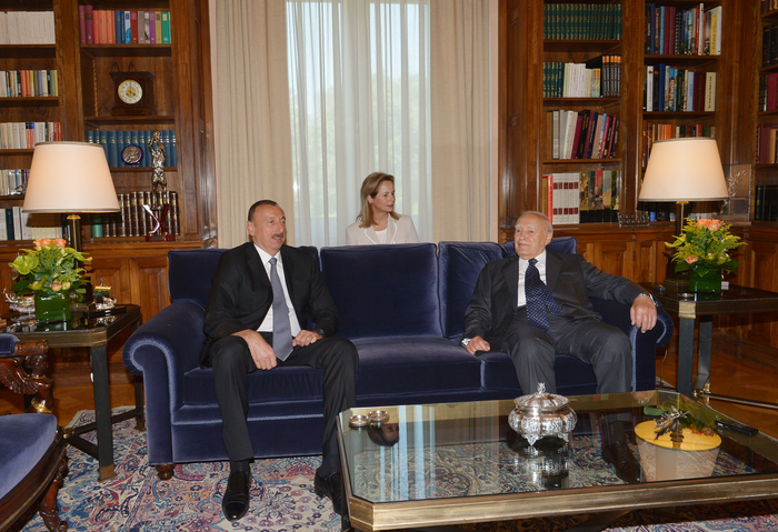 Состоялась встреча Президента Азербайджана Ильхама Алиева и Президента Греции Каролоса Папульяса один на один (ФОТО)