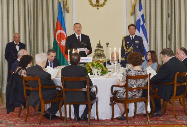 Президент Ильхам Алиев: Азербайджан заинтересован в инвестировании греческой экономики (ФОТО)
