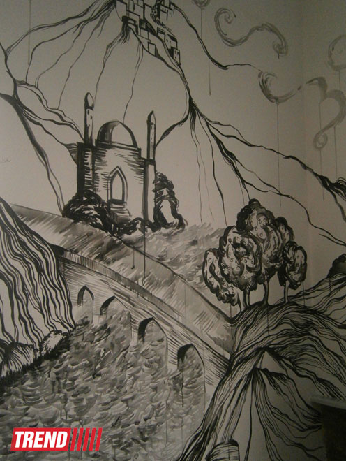 Ляман Юсифли показала достопримечательности Азербайджана, расписав стены художественной галереи (ФОТО)