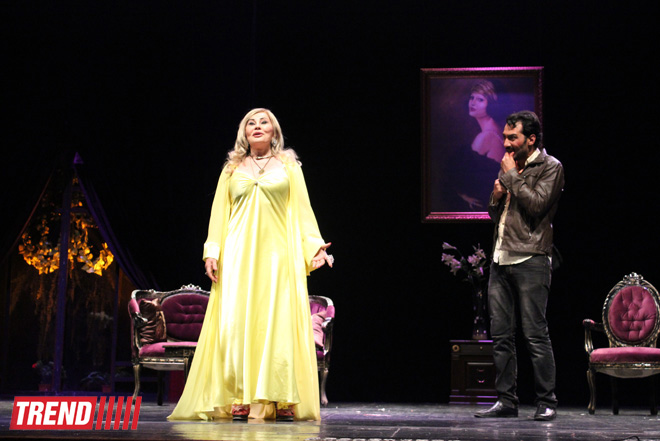 Потрясающий бенефис Амалии Панаховой в премьере "Игры женщин" по пьесе Кшиштофа Занусси (ФОТО)