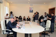 Министр культуры и туризма Азербайджана провел прием граждан в Хырдалане (ФОТО)