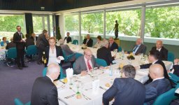 Президент Азербайджана принял участие в обеде по случаю начала третьей части сессии ПАСЕ в 2014 году (ФОТО)