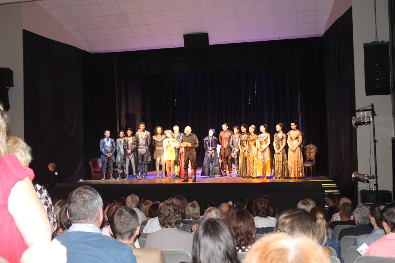 "Маскарад" азербайджанского театра с успехом представлен в России - фестиваль "У Троицы" (ФОТО-ВИДЕО)