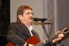 Юбилейный Международный Бакинский фестиваль авторской песни покоряет сердца зрителей (ФОТО)