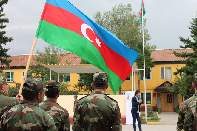 Ряду военнослужащих в период прохождения действительной военной службы будет присваиваться звание лейтенанта