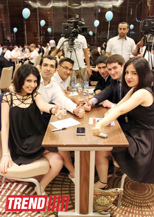 Состоялось открытие фестиваля "Бакинская жемчужина-2014" с участием известных знатоков (ФОТО)