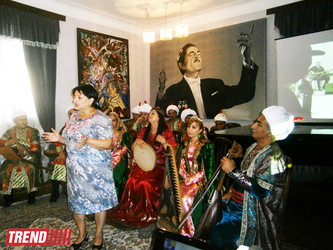 В Баку состоялась встреча с участниками фестиваля "Шелковый путь" (ФОТО)