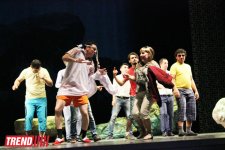 "Золотая свадьба" по-азербайджански - синтез Гобустана, цветов, украинских танцев … (ФОТО)