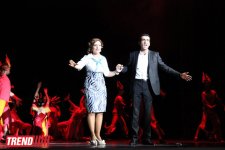 "Золотая свадьба" по-азербайджански - синтез Гобустана, цветов, украинских танцев … (ФОТО)