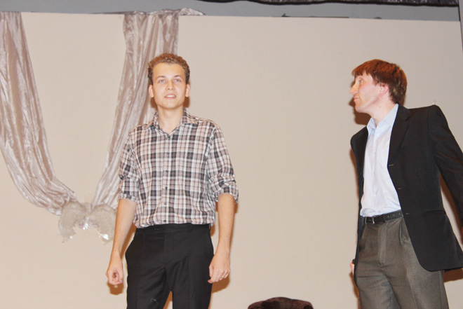 "Маска безумия или магия искусства" - в Баку представили оригинальную компиляцию по Шекспиру и Чехову (ФОТО)