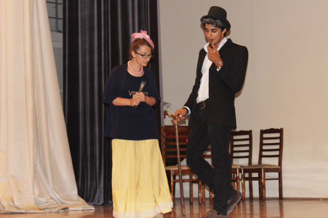 "Маска безумия или магия искусства" - в Баку представили оригинальную компиляцию по Шекспиру и Чехову (ФОТО)