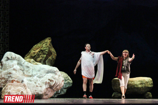 "Золотая свадьба" по-азербайджански - синтез Гобустана, цветов, украинских танцев … (ФОТО)