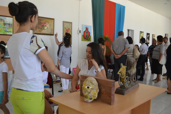 В Барде состоялось открытие выставки в рамках "Azerbaijan Art Festival - 2014" (ФОТО)