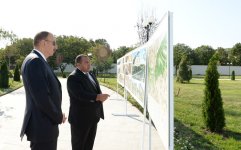 Президент Азербайджана ознакомился с работами по реконструкции в парке Гейдара Алиева в Хызы (ФОТО)