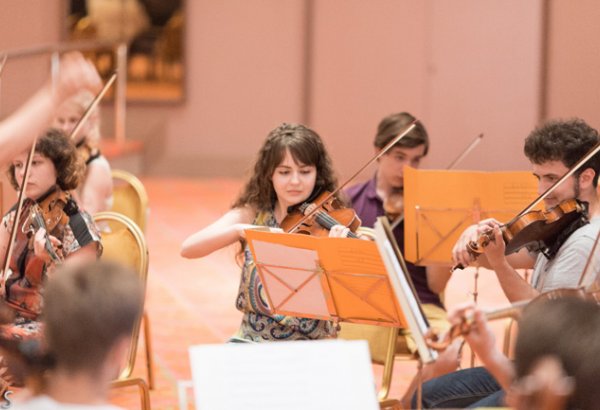 Анар и Джейла Сеидовы стали лауреатами международного фестиваля в Греции  (ФОТО)