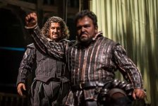 Авез Абдулла с большим успехом выступил  в Чили в опере «Отелло» (ФОТО)