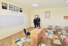 Президент Азербайджана ознакомился со зданием одной из бакинских средних школ после капремонта и реконструкции