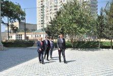 Президент Азербайджана ознакомился со зданием одной из бакинских средних школ после капремонта и реконструкции