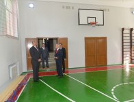 Президент Азербайджана ознакомился со зданием одной из бакинских средних школ после капремонта и реконструкции