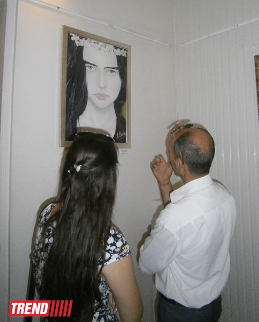 В Баку открылась художественная выставка проекта "Моя юность – мой мир" (ФОТО)