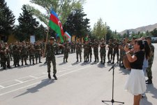 Ашуг Самира выступила с концертной программой перед военнослужащими (ФОТО)