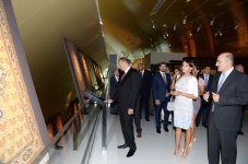 Президент Ильхам Алиев: Азербайджан – это родина искусства ковроткачества (ФОТО)