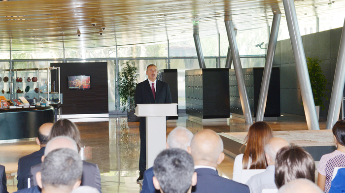 Президент Ильхам Алиев: Азербайджан – это родина искусства ковроткачества (ФОТО)