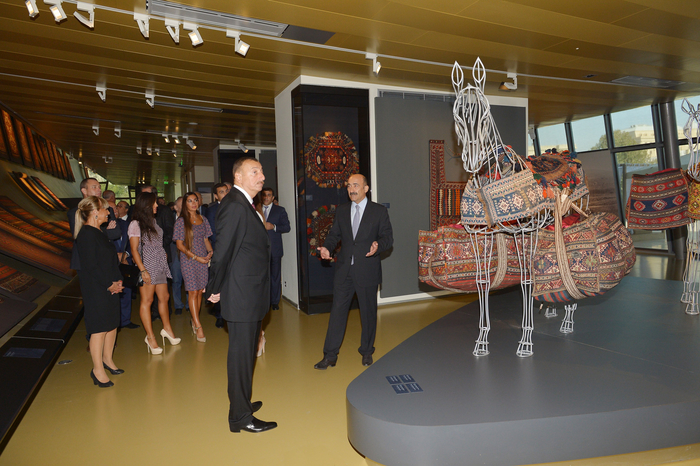 Президент Ильхам Алиев: Азербайджан – это родина искусства ковроткачества (ФОТО)