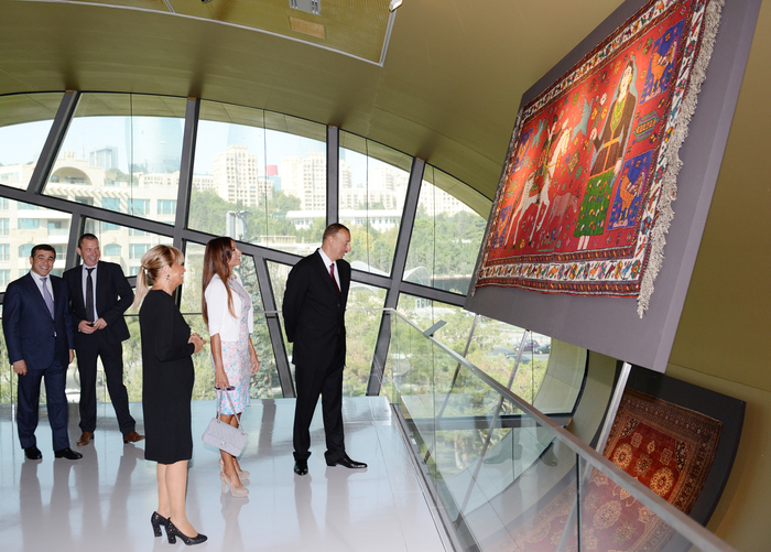 Президент Ильхам Алиев: Азербайджан – это родина искусства ковроткачества (ФОТО)