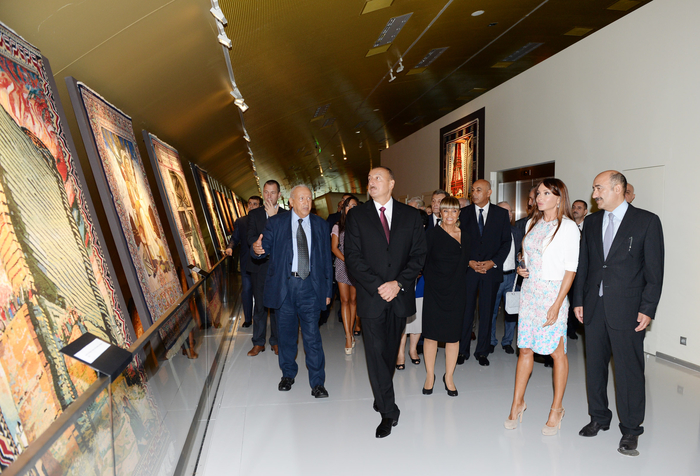 Президент Ильхам Алиев: Азербайджан – это родина искусства ковроткачества (ФОТО)