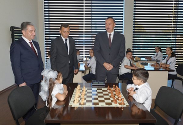 Президент Ильхам Алиев принял участие в открытии Шахматной школы в Бейлагане (ФОТО)