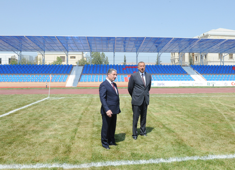 Президент Ильхам Алиев ознакомился с Центральным стадионом Бейлагана после капремонта и реконструкции (ФОТО)