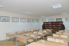 Президент Азербайджана ознакомился со зданием бакинской школы № 46 после капремонта и реконструкции (ФОТО)