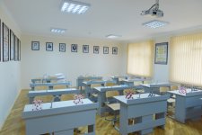 Президент Азербайджана ознакомился со зданием бакинской школы № 46 после капремонта и реконструкции (ФОТО)