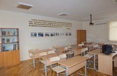 Президент Азербайджана ознакомился со зданием бакинской школы № 46 после капремонта и реконструкции (ФОТО)