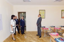 Президент Азербайджана ознакомился со зданием бакинской школы № 46 после капремонта и реконструкции (ФОТО)