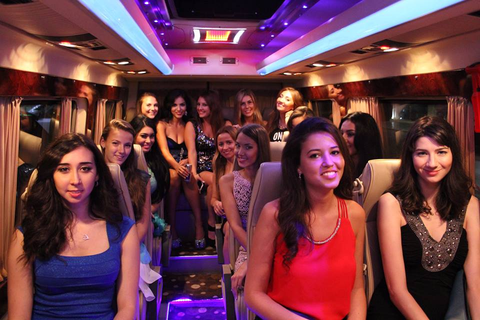 Красавицы со всего мира прибывают в Азербайджан для участия в "Miss Globe İnternational" (ФОТО)