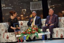 Роза Зяргярли стала ведущей проекта "Бакинское время", посвященного корифеям искусства (ФОТО)